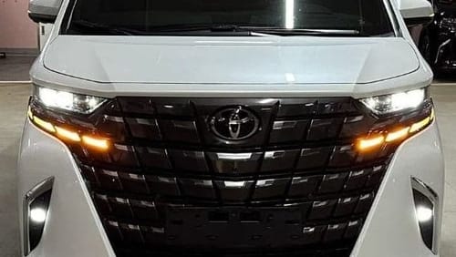 Toyota Alphard Price in UAE, Images, Specs & Features