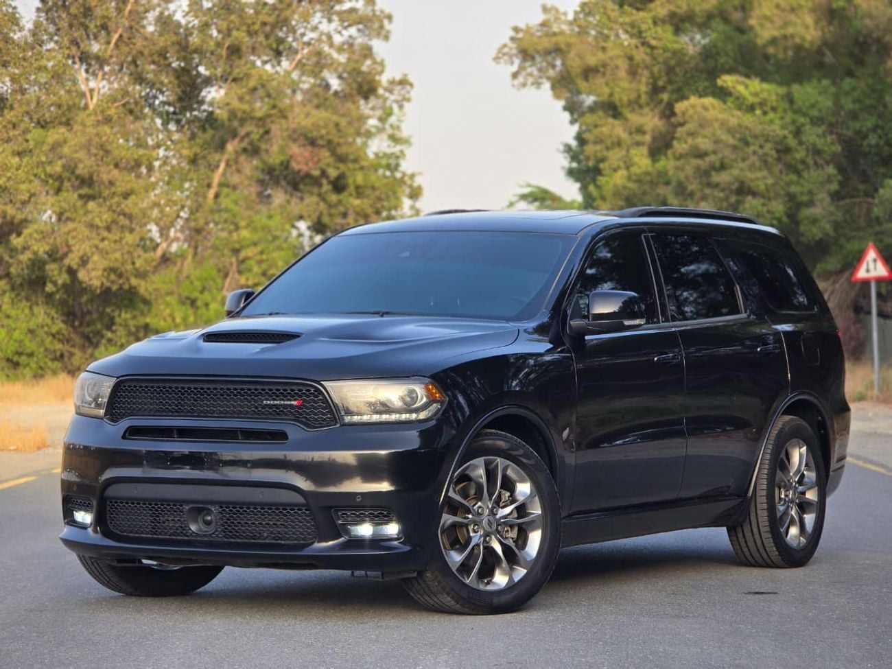 Dodge Durango R/T Dodge Durango R/T 2019 | GCC Specs | V8 Hemi | Orginal paint | Accident free | Perfect condition