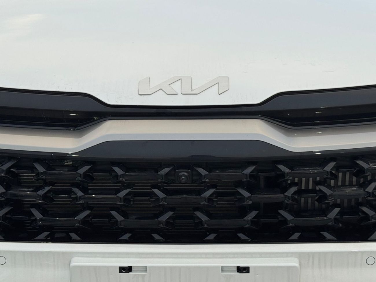 كيا سبورتيج 2.0L Petrol Turbo 4WD 2025 Export Price @ 90,000 AED