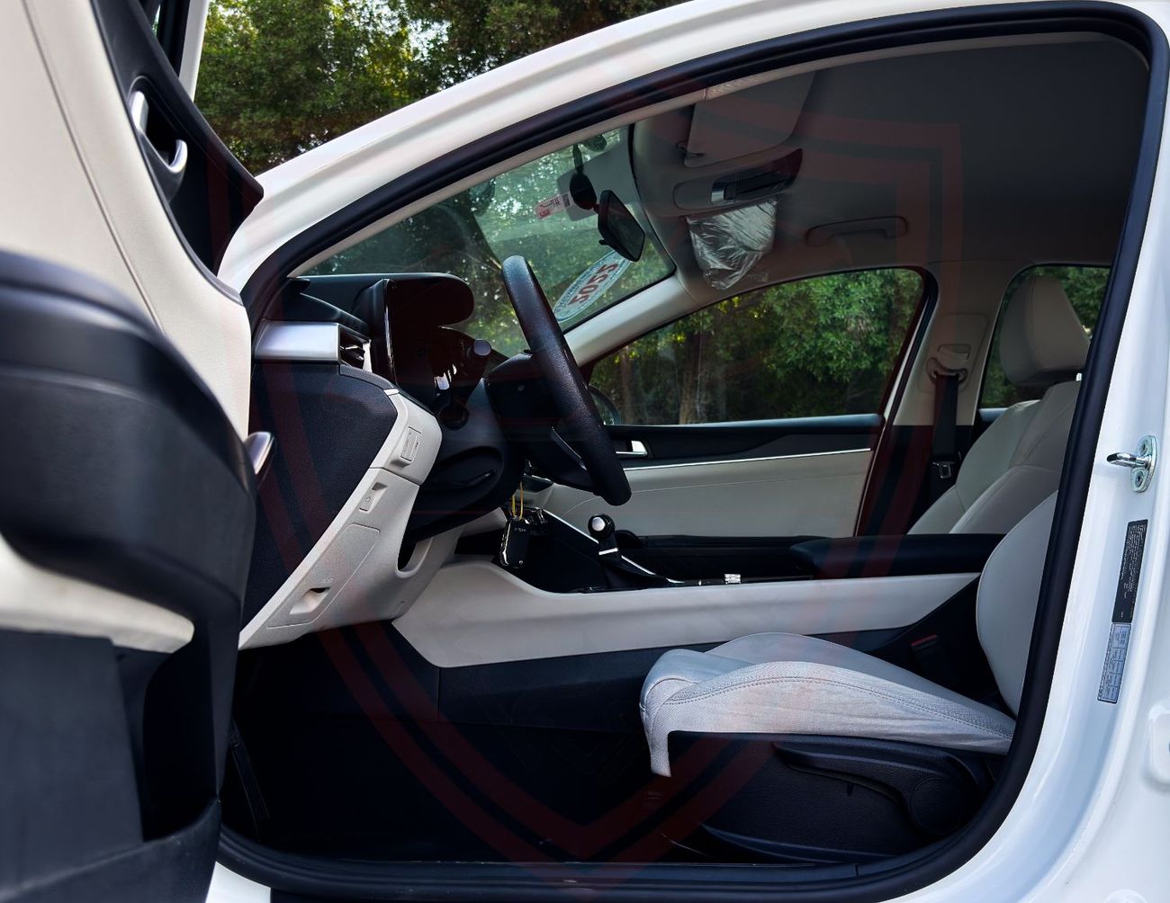 كيا K5 كيا K5 | 2.5 لتر | 2022 | خليجي | خالية من الحوادث | بحالة ممتازة | 1076 شهرياً