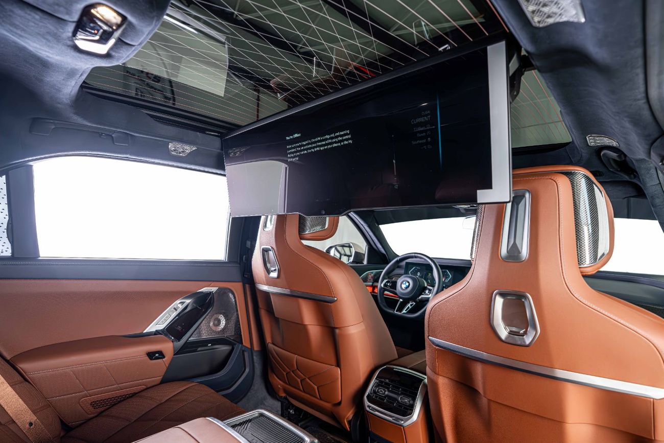 BMW M760Li GCC-1 Owner-Abu Dhabi Motors Warranty Service Contract Until 07/2030