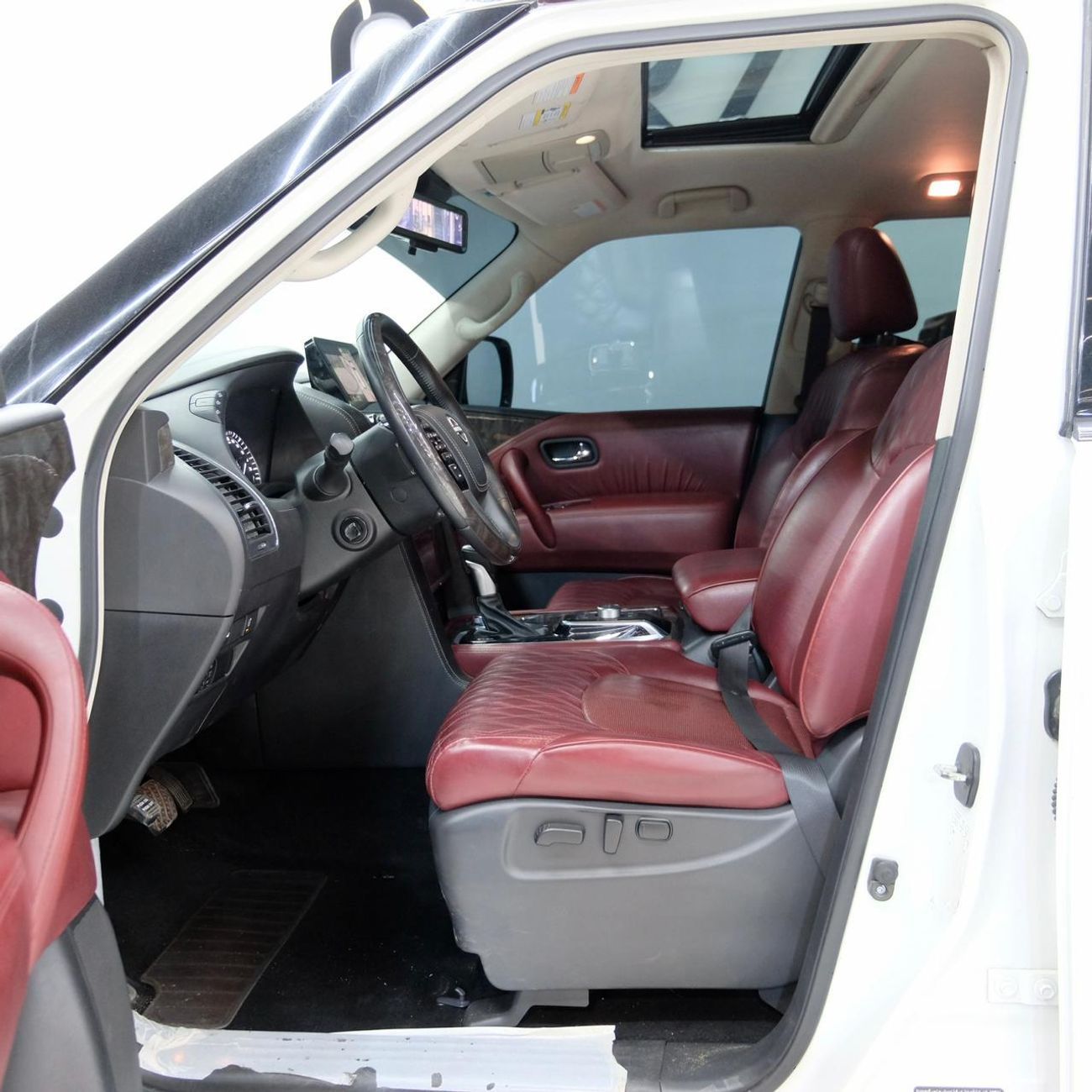 Nissan Patrol SE Platinum City 4.0L AED 3,427 P.M l 0% Down Payment l SE Platinum l Agency Service