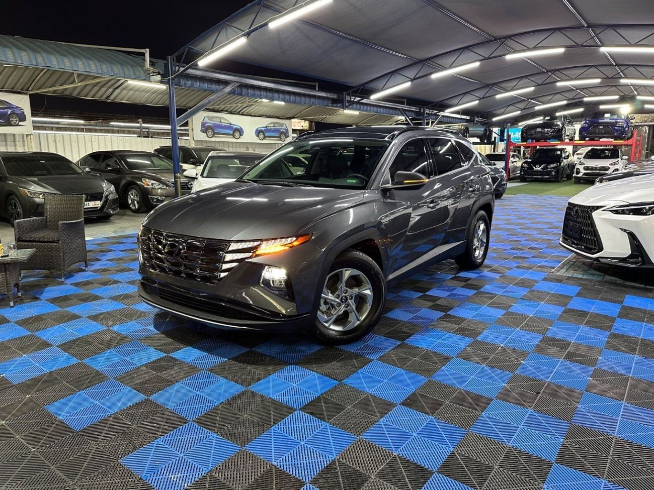 Hyundai Tucson Comfort 2.5L Full option Panoramic