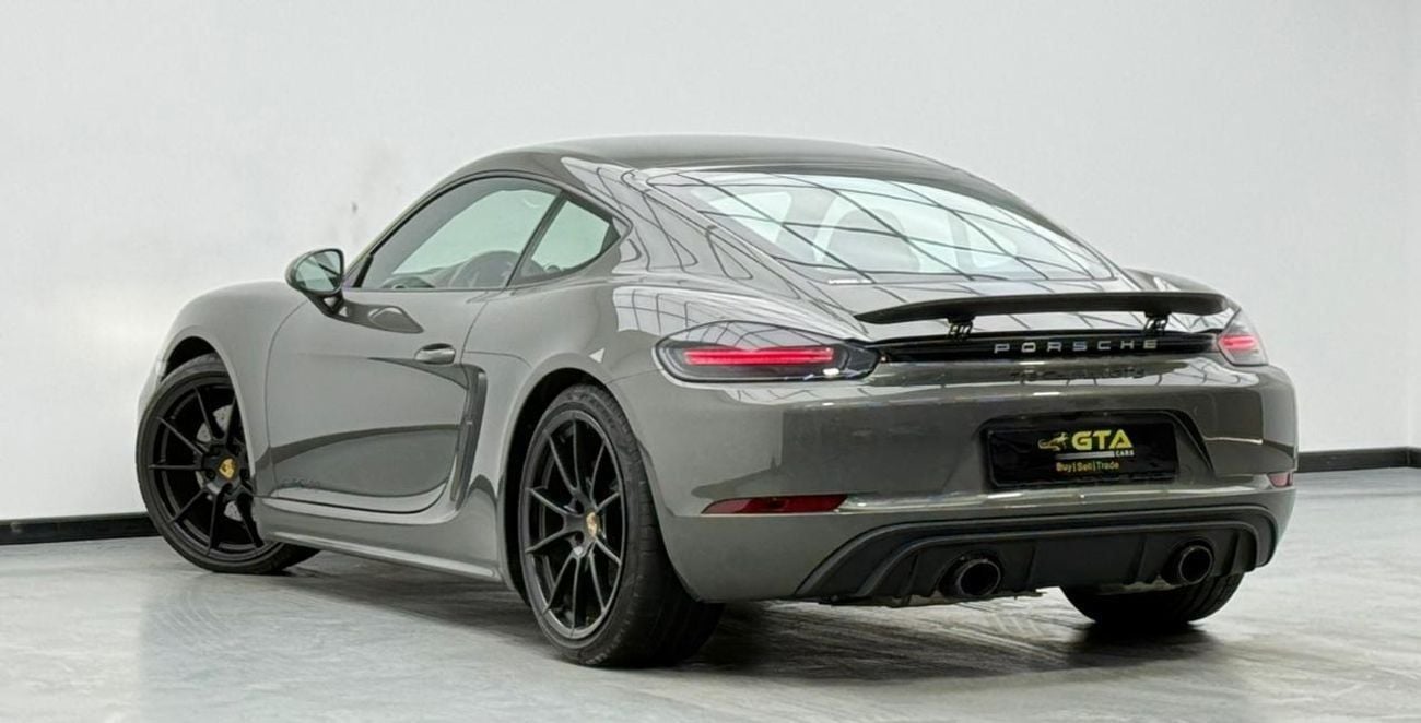 Porsche 718 Cayman 2025 Porsche 718 Cayman GTS, 2028 Porsche Warranty, Full Porsche Service History, Low Km, GCC
