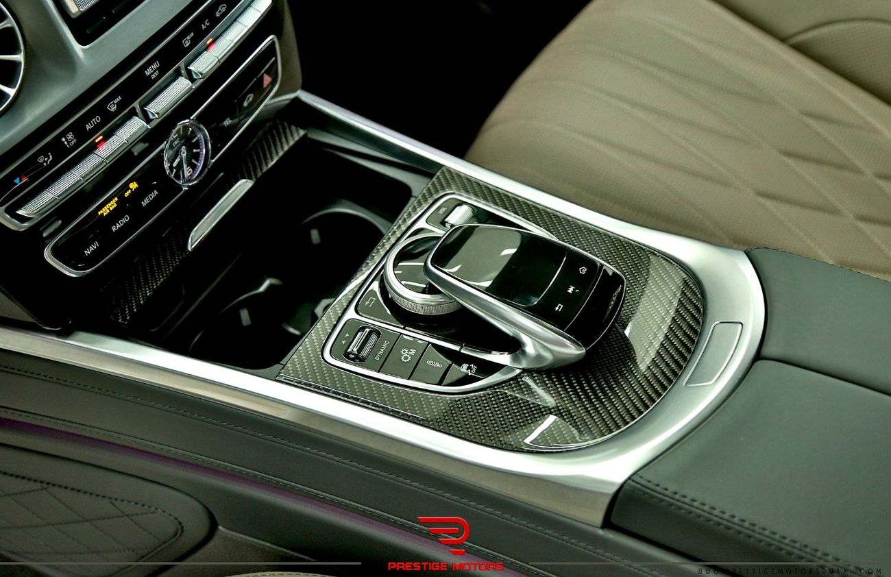 Mercedes-Benz C 63 AMG Mercedes-Benz C 63 AMG China Blue