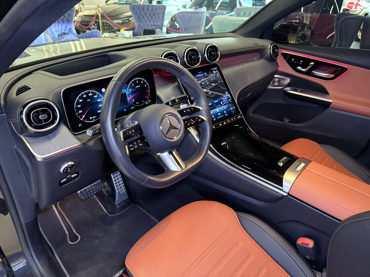 مرسيدس بنز GLC كوبيه 200 4MATIC 0% Down-payment | AED 5,000 P/M | 2024 GLC200 Coupe | AMG Package | Warranty and Service cont