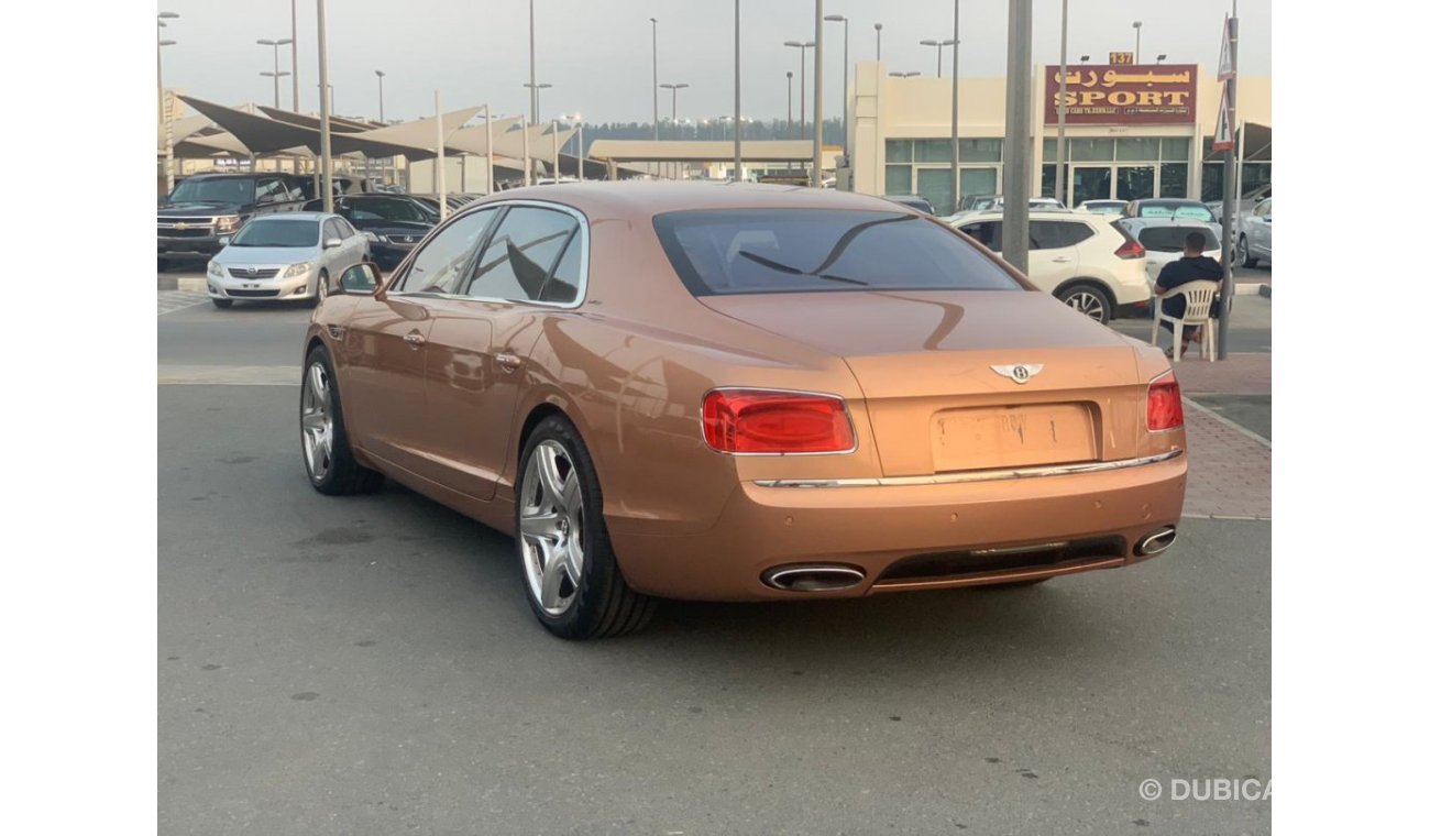 بنتلي كونتيننتال فلاينج سبر Bentley Continental - Flying Spur_Gcc_2014_Excellent_Condition _Full option