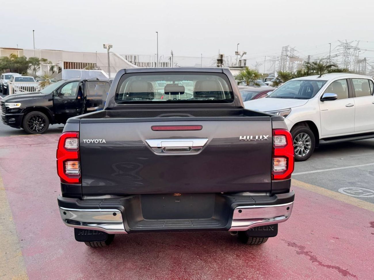 تويوتا هيلوكس 2025 TOYOTA RIGHT HAND DRIVE HILUX TOP-LINE D/CAB 2.8L DIESEL BRAND NEW 0KM