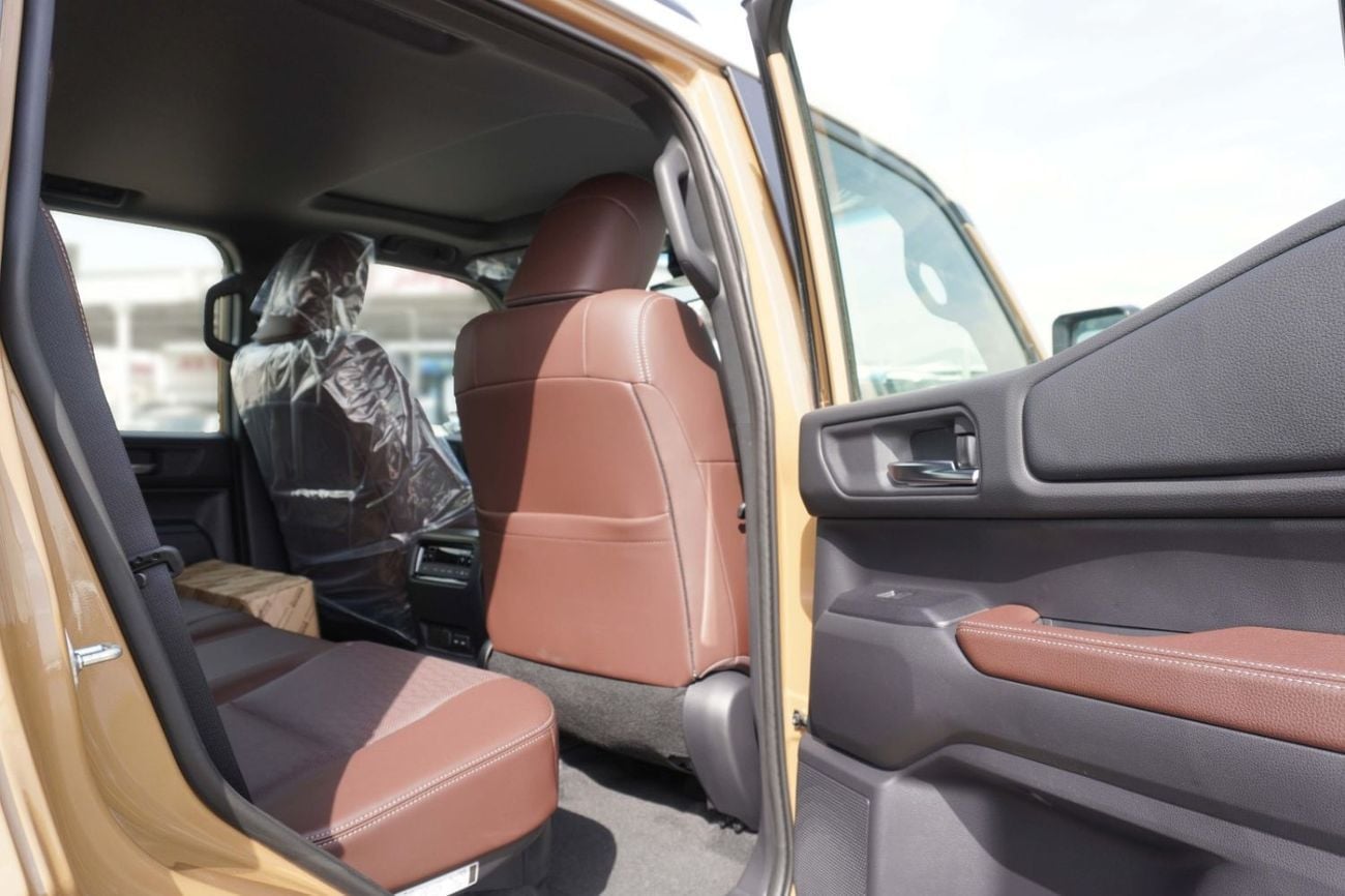 تويوتا برادو PRADO FULL OPTION PETROL VXR 2.4T