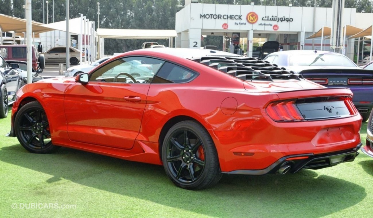 فورد موستانج Mustang Eco-Boost V4 2019/FullOption/Shelby Kit/Low Miles/Very Good Condition