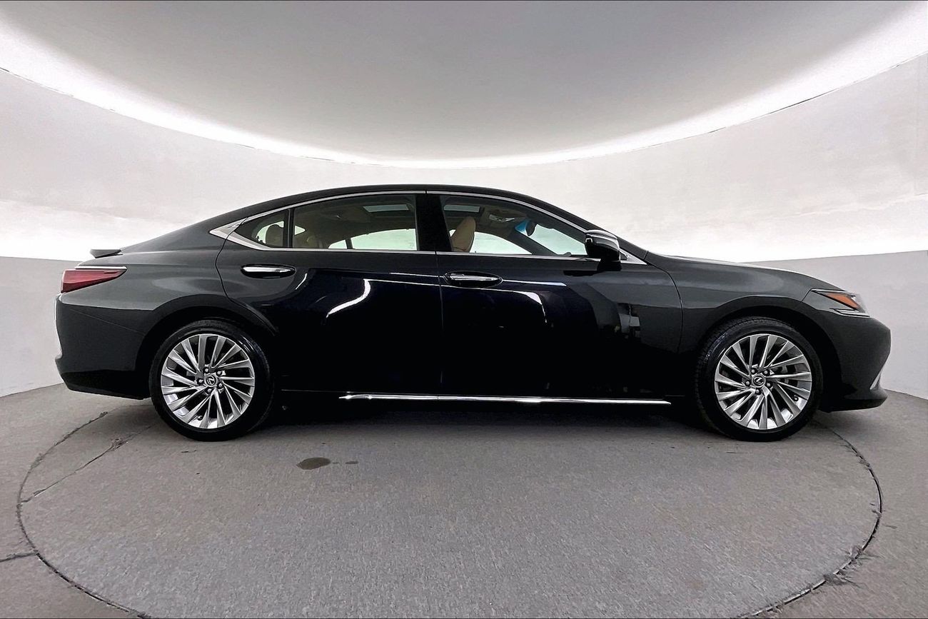 لكزس ES 350 Platinum | National Day Celebration | شامل الضمان | 0 ﺪﻔﻋﺓ ﺃﻮﻟﻯ