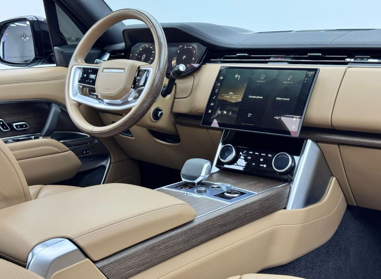 لاند روفر رينج روفر HSE P400 3.0L 2023 Range Rover HSE P400, Agency Warranty Till 28, Agency Full Service History, GCC