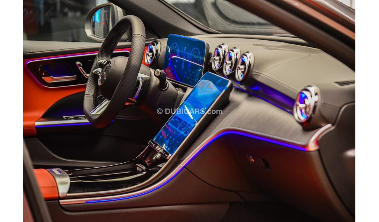 Mercedes-Benz C 200 ✔ PREMIUM PLUS ✔ GCC ✔ 360 Camera View