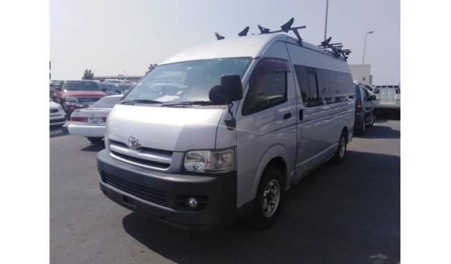 Toyota Hiace RIGHT HAND DRIVE (PM444)