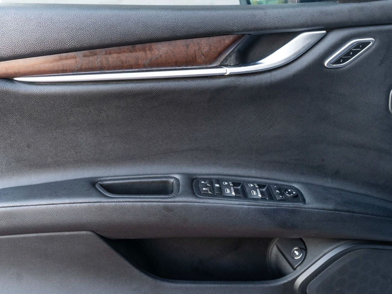 Maserati Ghibli S Q4 3.0L (345 HP)