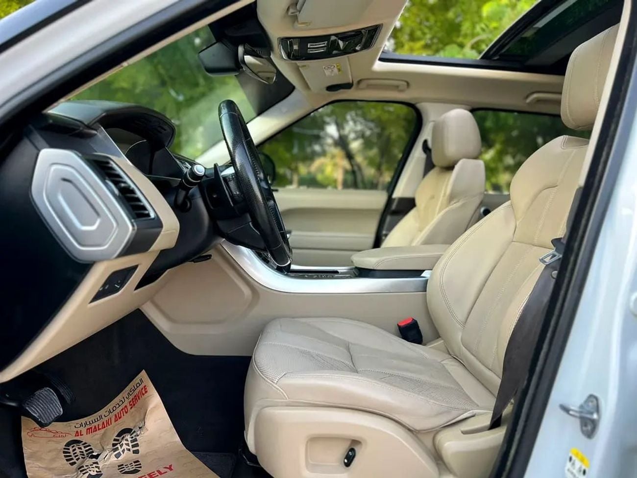 Land Rover Range Rover Sport SE | GCC Specs | Low Mileage