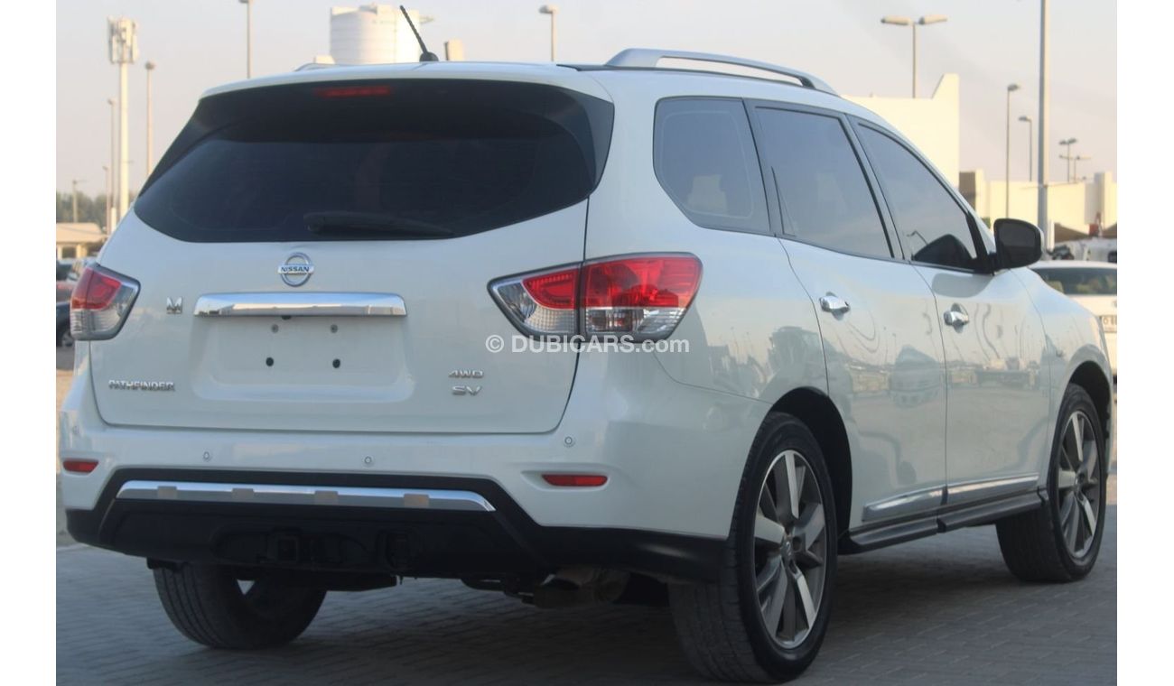 Nissan Pathfinder SV Nissan Pathfinder 2014 full option in excellent condition without accidents