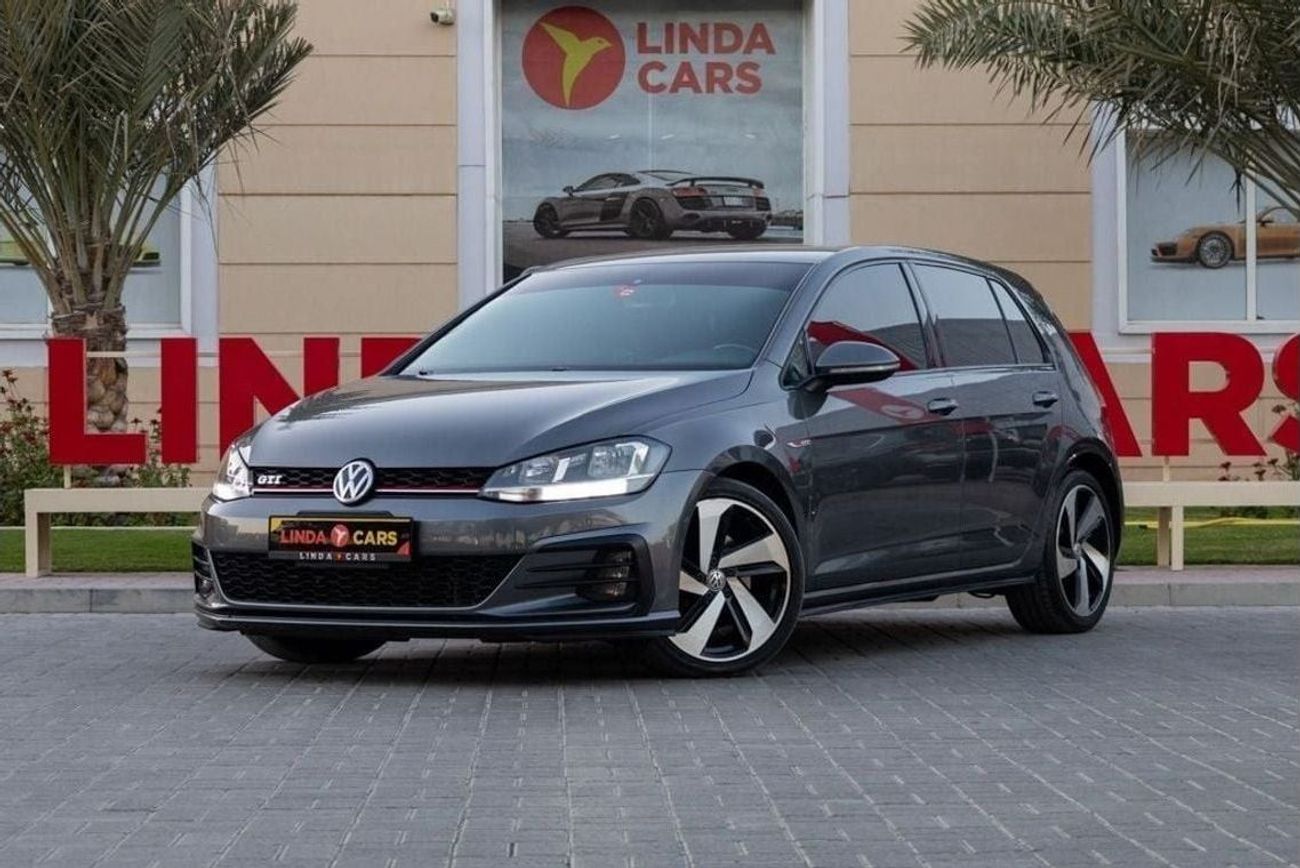فولكس واجن جولف GTI Fabric + 2.0L Volkswagen Golf GTI 2019 GCC under Warranty with Flexible Down-Payment.