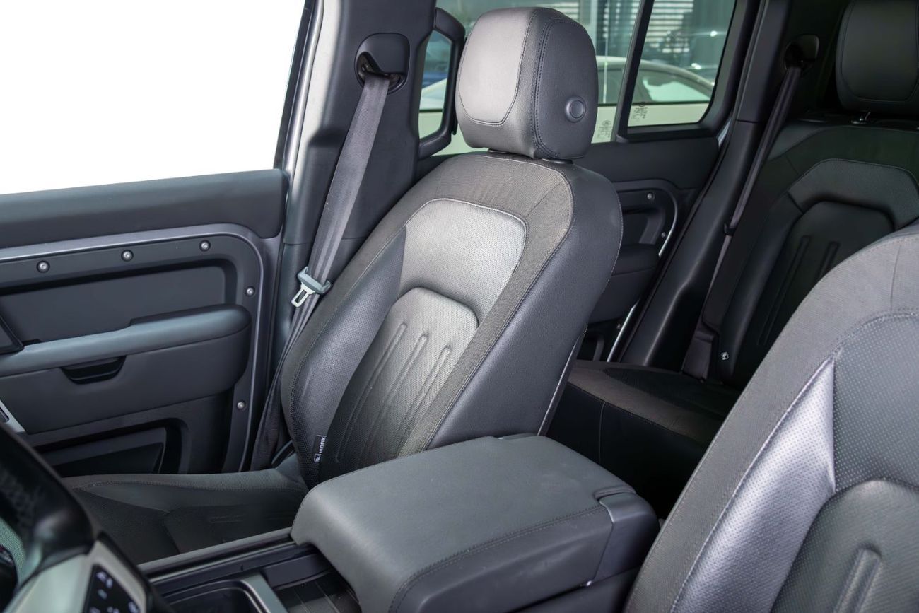 لاند روفر ديفندر P400 110 SE 3.0L (5 Seater)