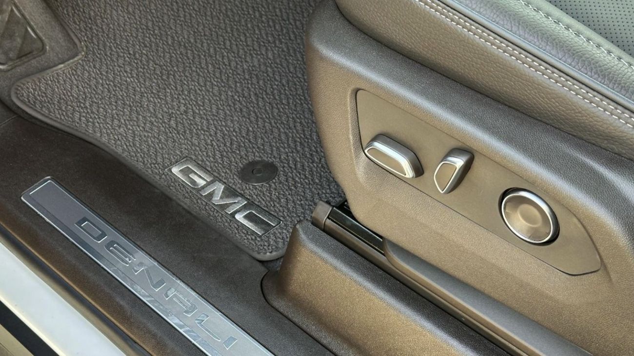 GMC Yukon Denali GCC Agency Service and Warranty