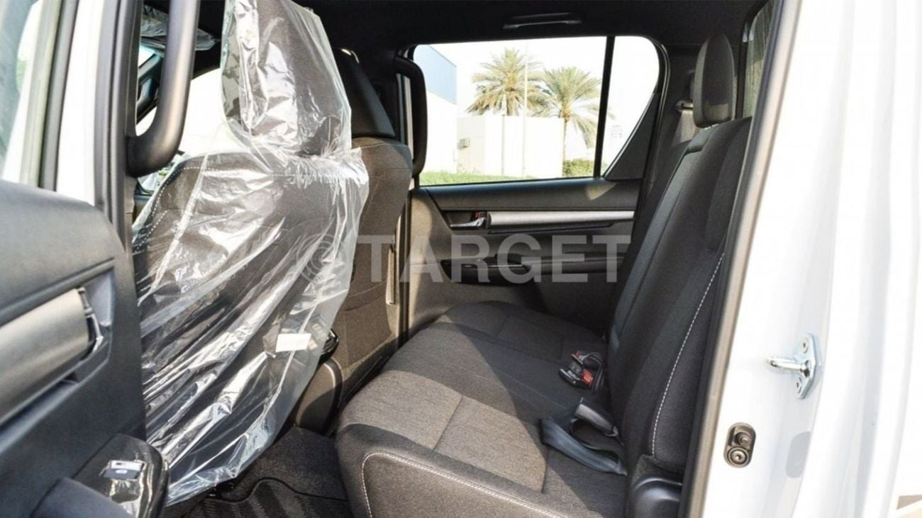 Toyota Hilux Toyota Hilux Adventure 4.0L Petrol AT 2023