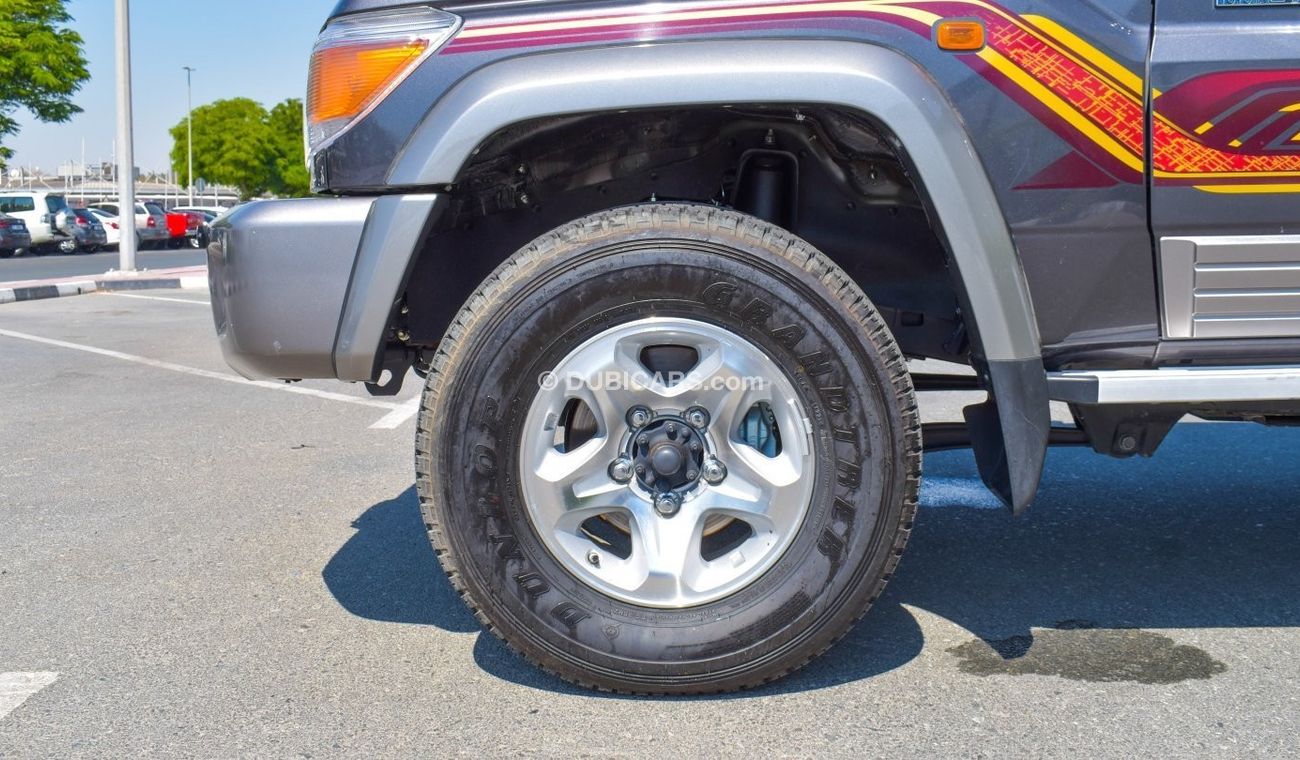 Toyota Land Cruiser 70 4.0 L