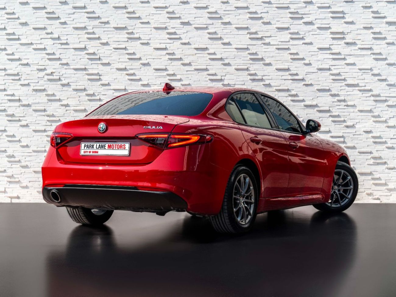 ألفا روميو جوليا S 2.0L