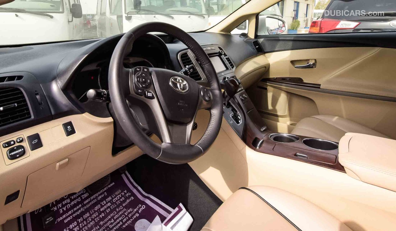 Toyota Venza XLE  FULL OPTION