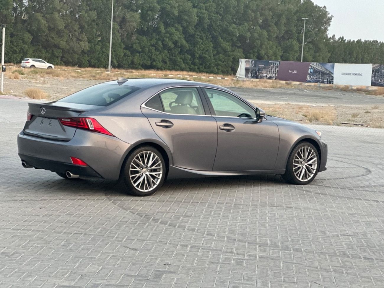 Lexus IS 200 MODEL 2016 car perfect condition inside perfect condition inside and outside