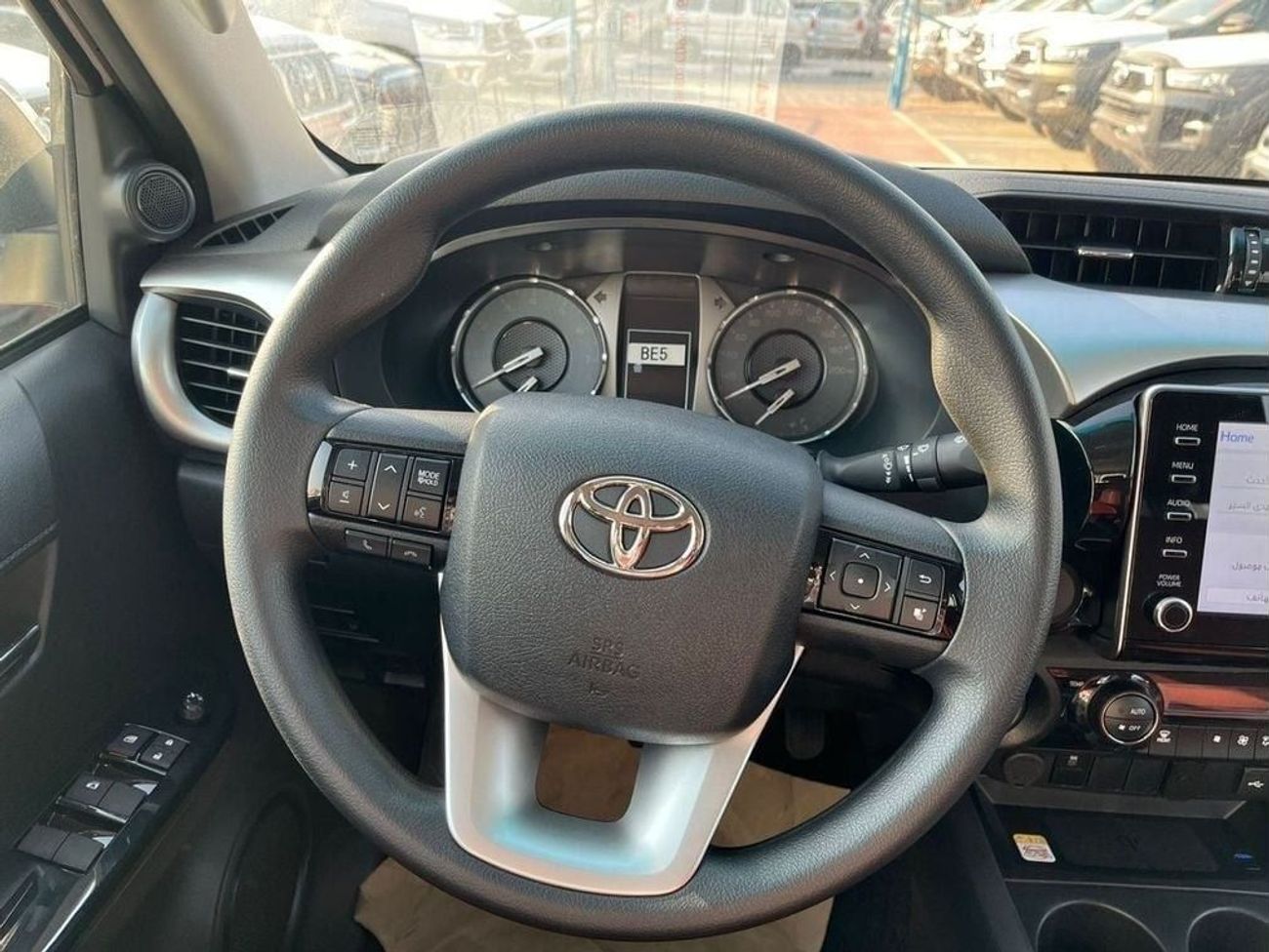 Toyota Hilux TOYOTA HILUX 2.7 AT FULL OPTION WITHOUT PUSH START WHITE 2025