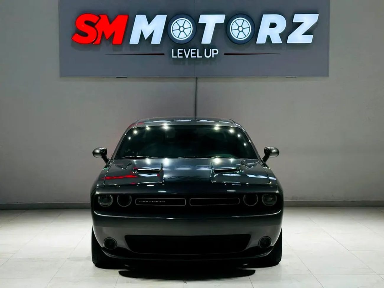 Dodge Challenger R/T Plus 5.7L (372 HP) V8 R/T HEMI 5.7 LITRE GCC SPECS FULL OPTION