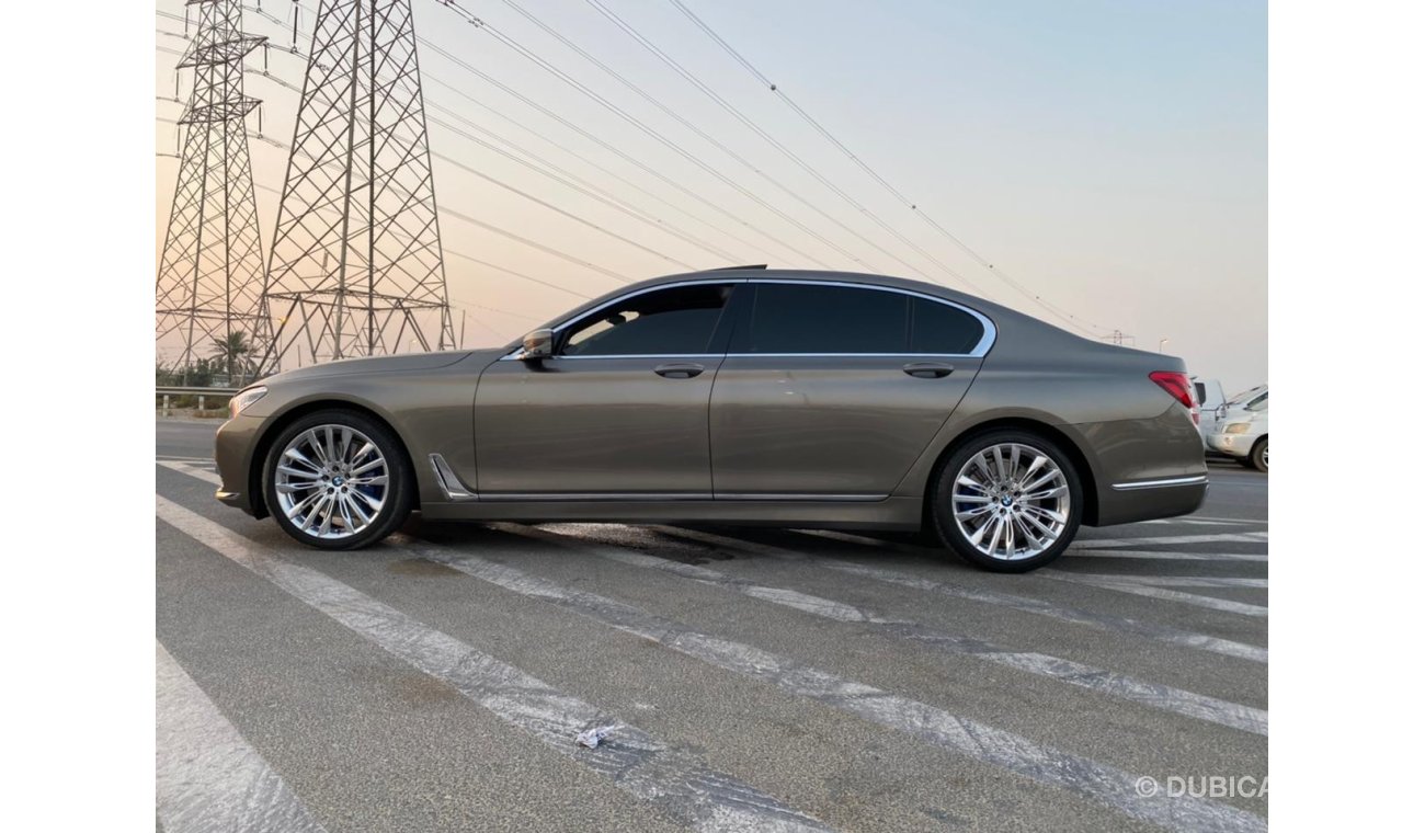 BMW 740Li 2017 BMW 740Li XDRIVE WITH LOW MILEAGE