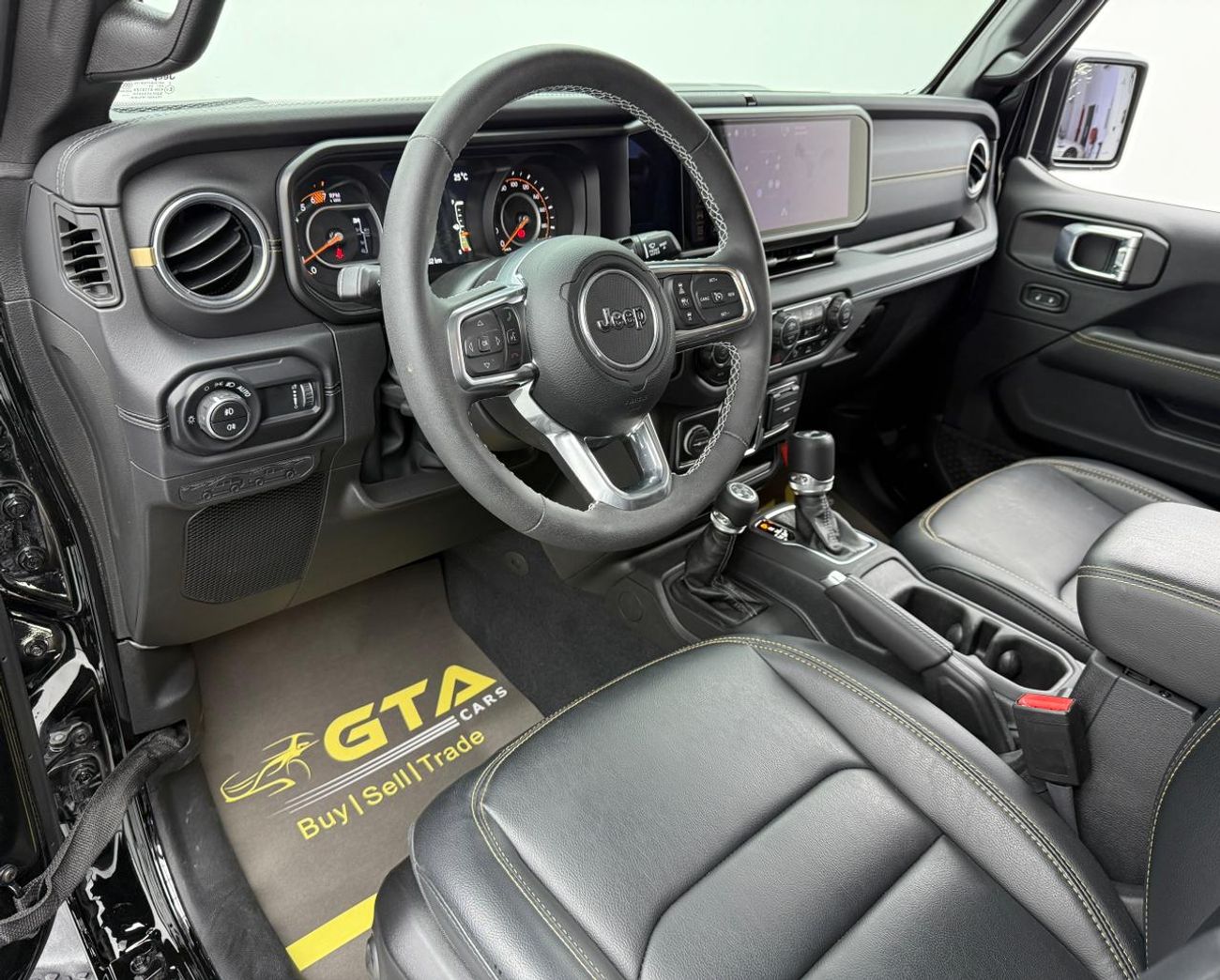 Jeep Wrangler Unlimited Sahara 2.0L A/T 2025 Jeep Wrangler Unlimited Sahara, 2030 Jeep Warranty, 2028 Jeep Service