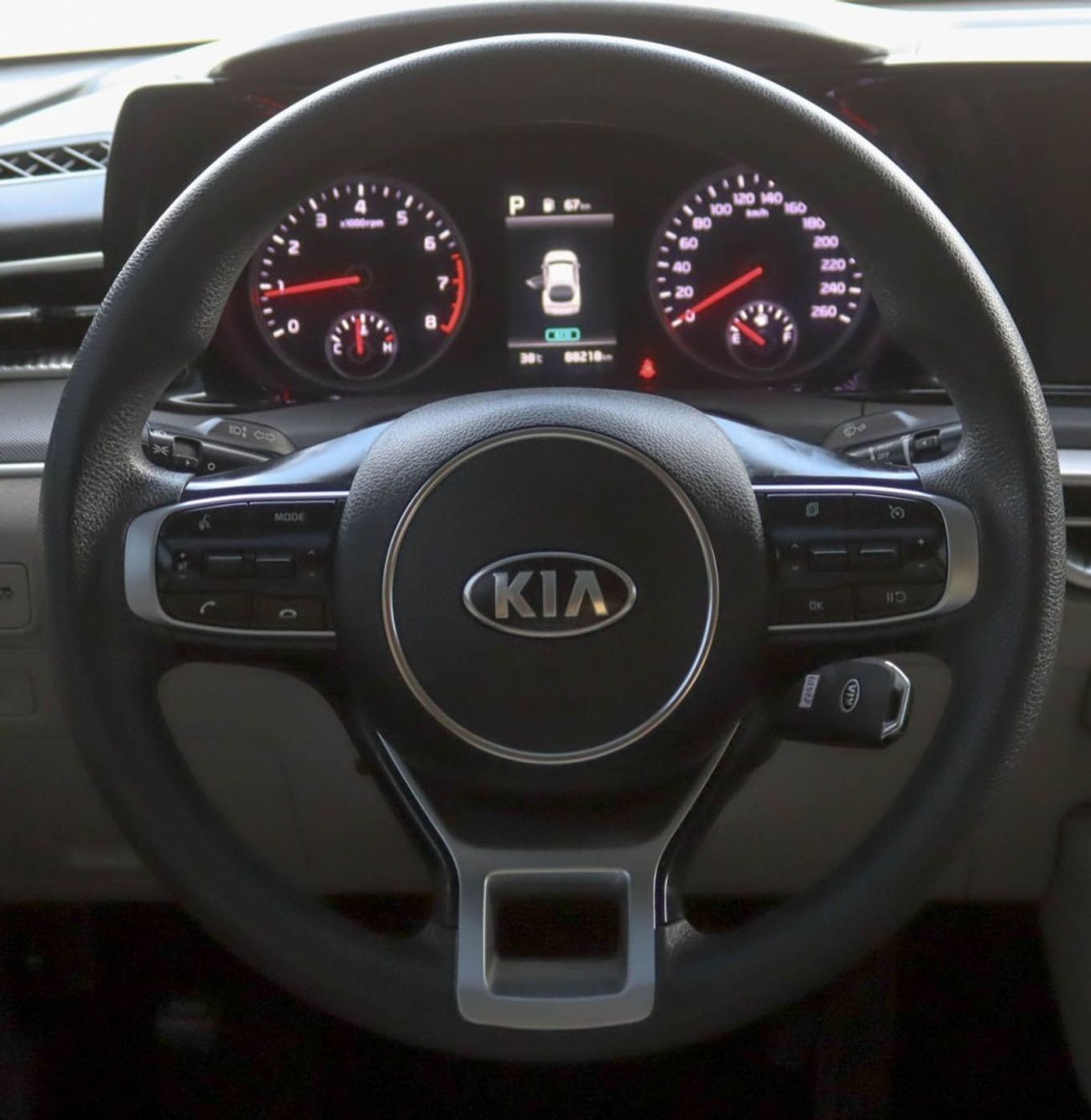 كيا K5 كيا K5 | 2.5 لتر | 2021 | خليجية | خالية من الحوادث | بحالة ممتازة | 790 شهرياً