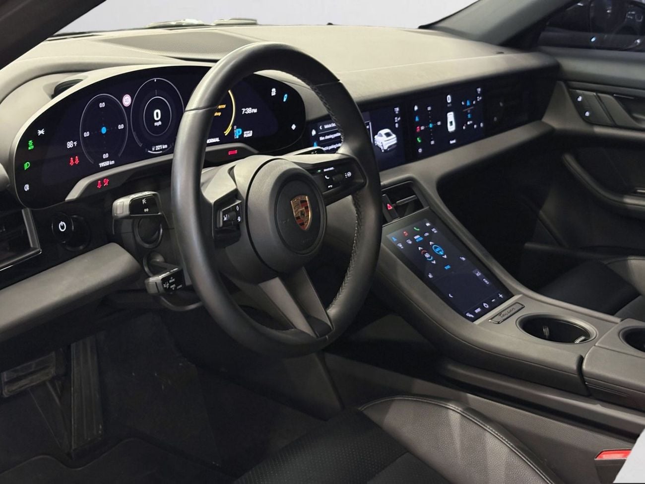 بورش تايكان AED 3,520 P.M | 0% DOWN PAYMENT | PORSCHE TAYCAN STANDARD | EV | 2023 | AMERICAN SPECS