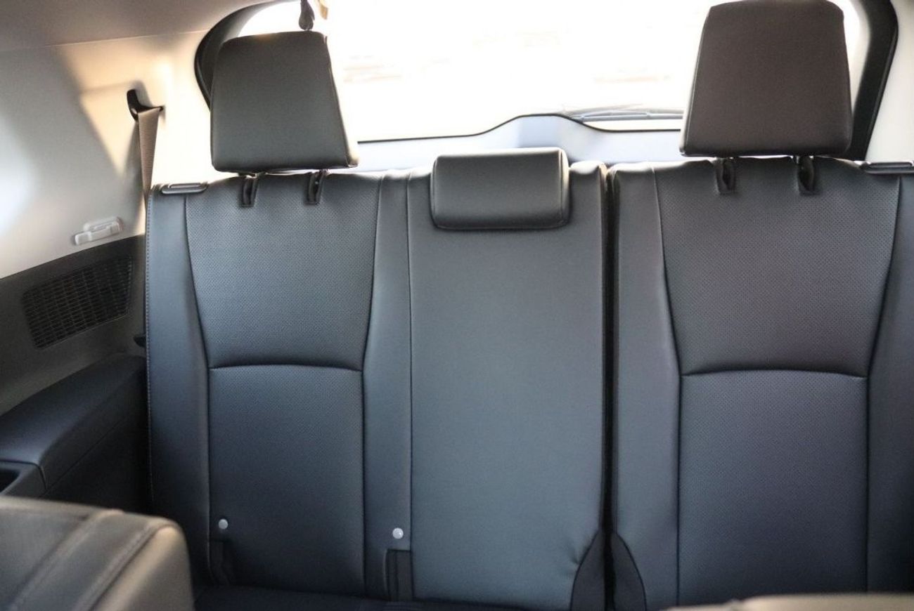 Toyota Grand Highlander 2.4L LIMITED, RADAR, ELECTRIC SEAT, SEAT HEATING, STEERING AND SIDE MIRRORS HEATING,FULL OPTION 2024