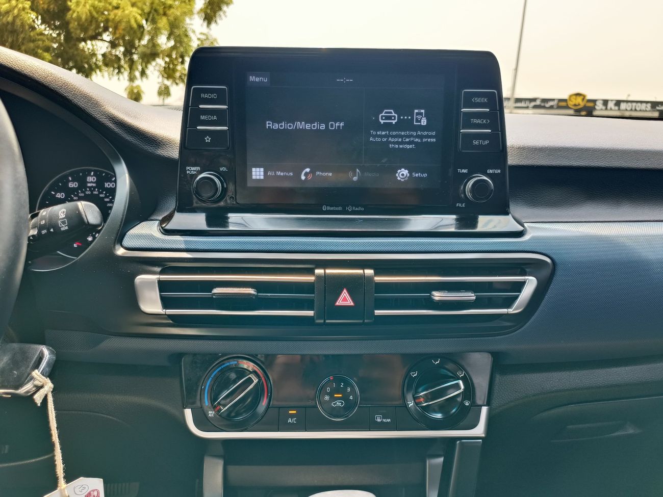 Kia Seltos S DUAL TONE /  1 YEAR WARANTY */ REGISTERATION / INSURANCE FREE (LOT # 75301)