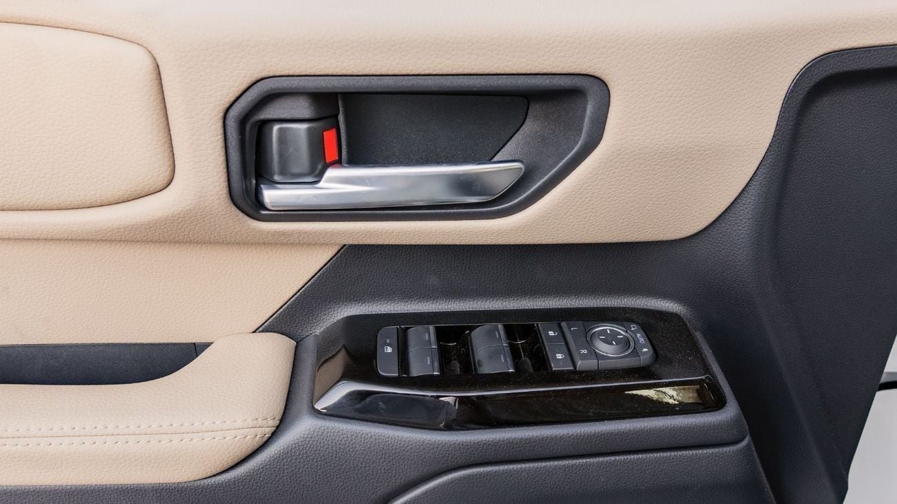 Toyota Prado 2025 Toyota Prado TXL2 2.4L AT Petrol (White-Beige)