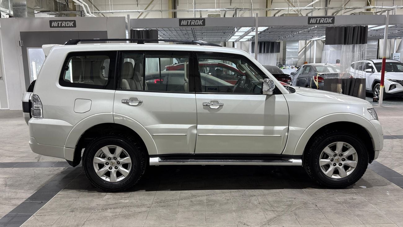 Mitsubishi Pajero GLS MIDLINE 2019 GLS MID | AED 731/Month | 0 DP | 30 Day Return | Warranty | Service History