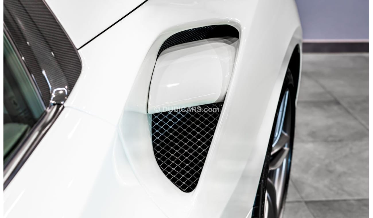 Ferrari 488 2019 Ferrari 488 Spider, 2024 Ferrari Warranty, Carbon Interior Exterior, Low KMs, GCC