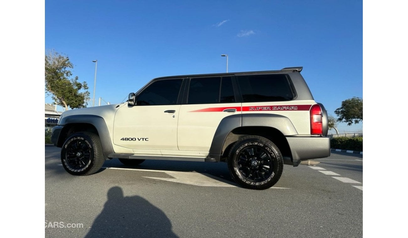 Nissan Patrol Super Safari 4800 VTC