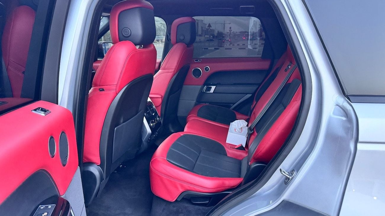 Land Rover Range Rover Sport HST 3.0L