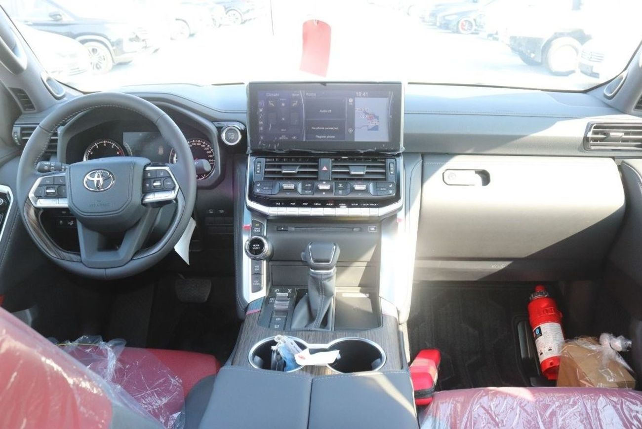 تويوتا لاند كروزر VXR 3.5L Twin Turbo, JBL Sound system, Leather seat, Model 2025