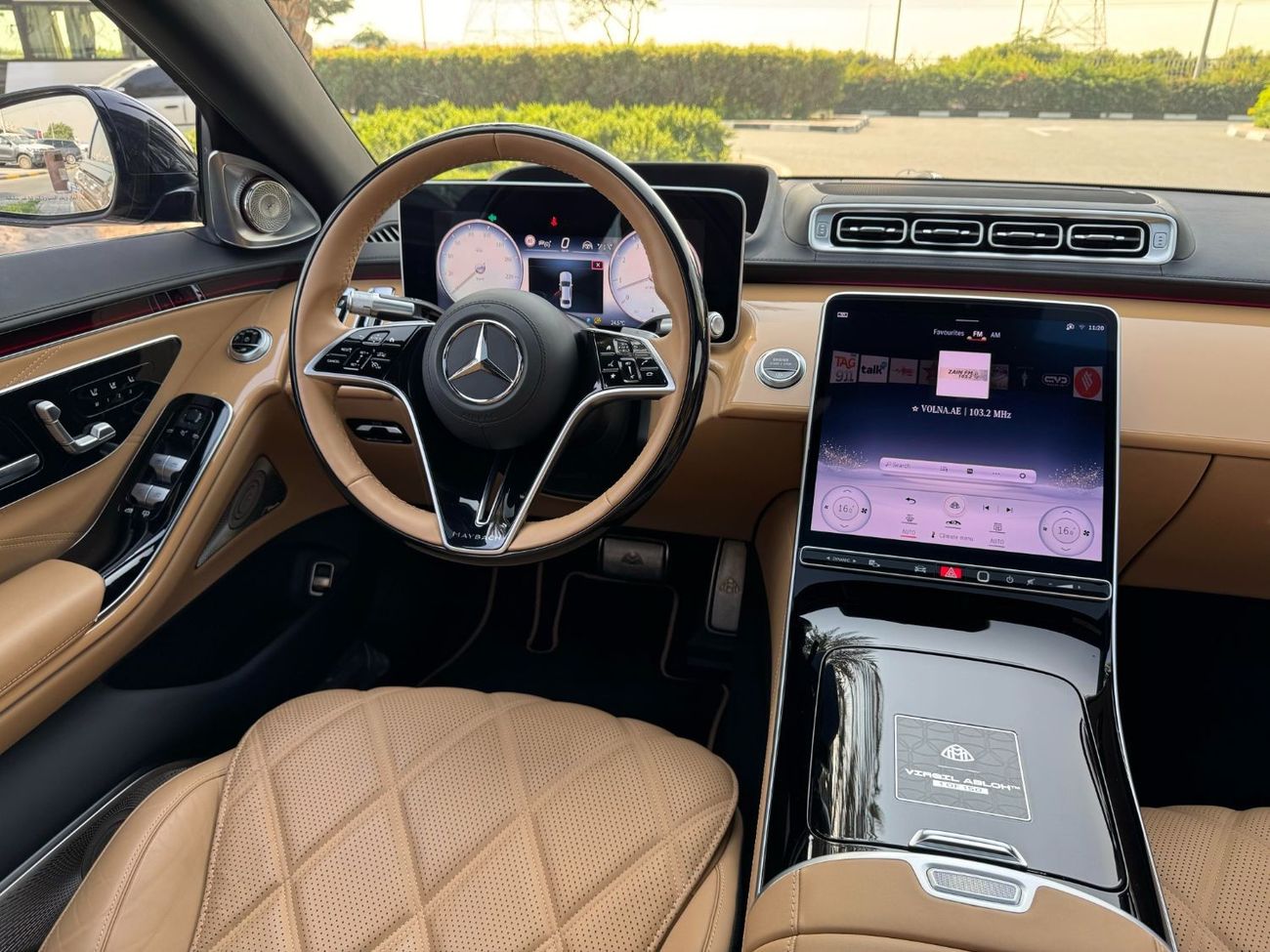 Mercedes Maybach S680 Maybach **2023** GCC SPEC UNDER WARRANTY AND SERVICE