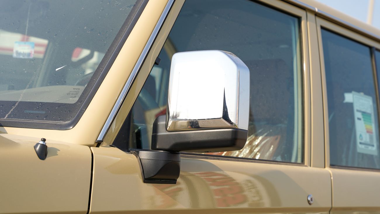 Toyota Land Cruiser 70