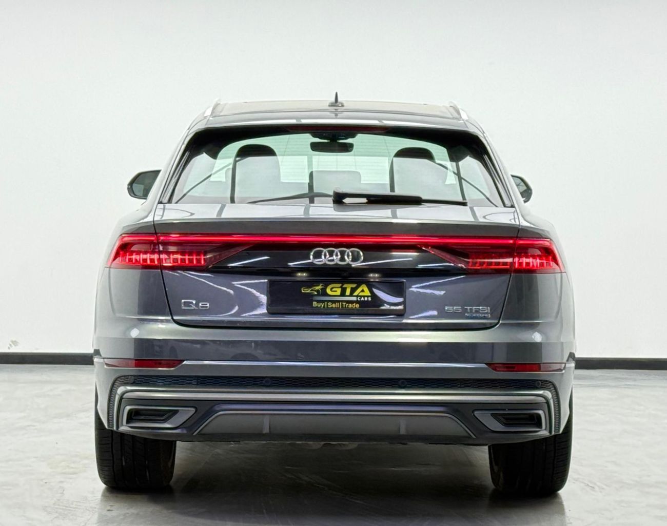 Audi Q8 55 TFSI quattro S-Line 3.0L (340 HP) 2019 Audi Q8 55 TFSI Quattro S-Line, Audi Service Pack, Warrant