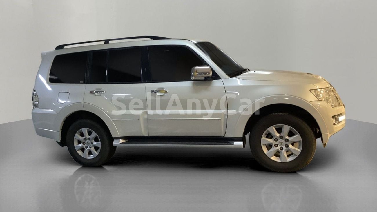 Mitsubishi Pajero GLS Highline 3.8L (274 HP) GLS HIGHLINE 3 | Zero Down Payment | Home Test Drive