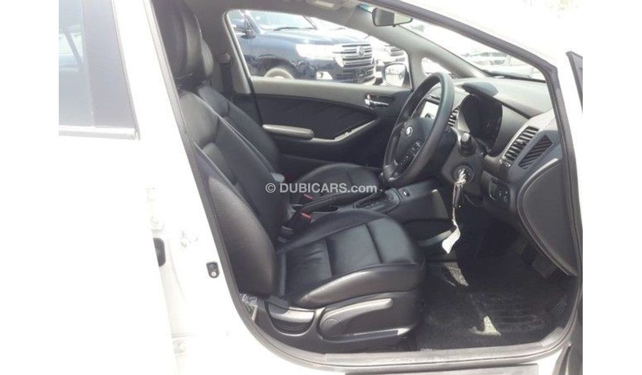 كيا فورتي KIA FORTE RIGHT HAND DRIVE (PM1137)