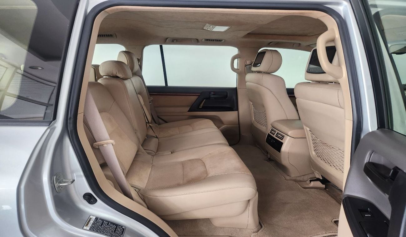 Toyota Land Cruiser GXR V6 4.0L-6CYL PERFECT CONDITION