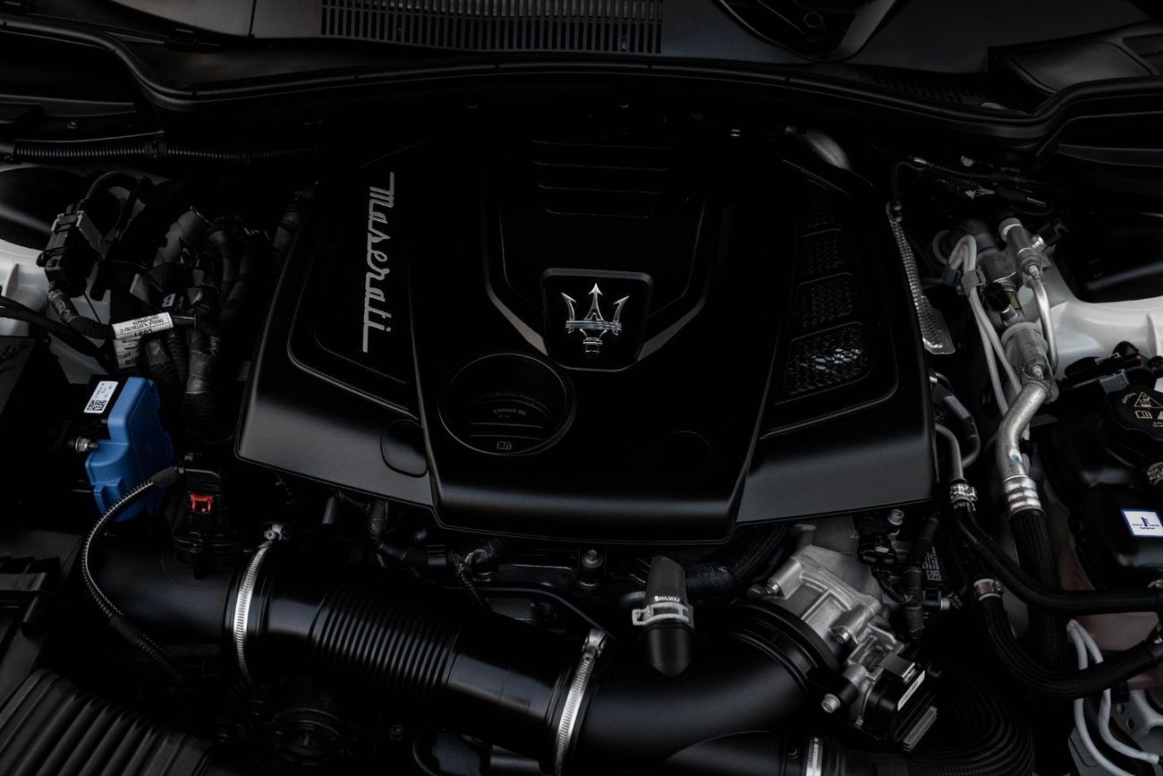 مازيراتي جيبلي Hybrid | 2,937 P.M  | 0% Downpayment | Superb Condition